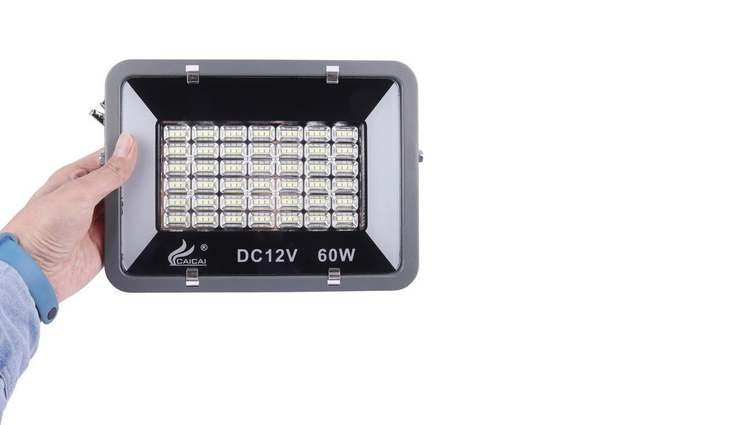 پروژکتور سیار CAICAI مدل 2011 ظرفیت ۶۰ وات LED