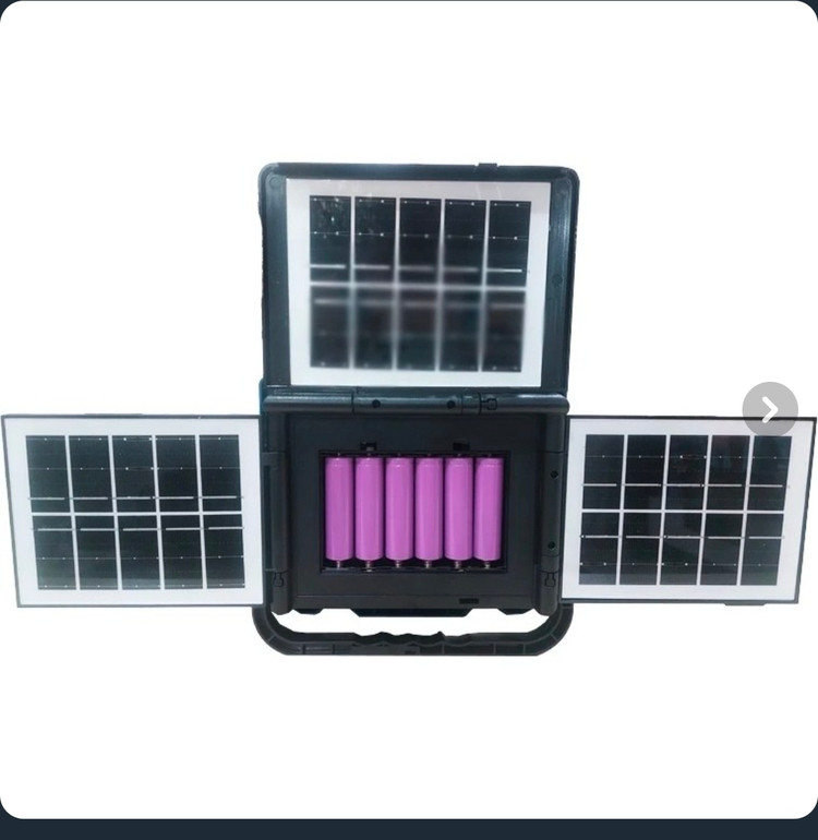 چراغ پروژکتور خورشیدی مدل W-8150-4 با پاوربانک