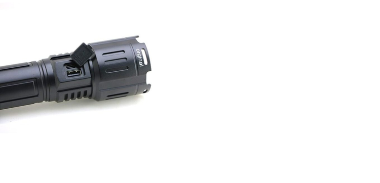 چراغ قوه دستی اسمال سان مدل ZY-T290 با نور LED و شدت ۲۵۰۰ لومن